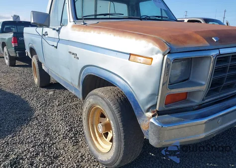 1981 Ford F150 z USA, uszkodzony, nr VIN 1FTDF14E8BRA37226